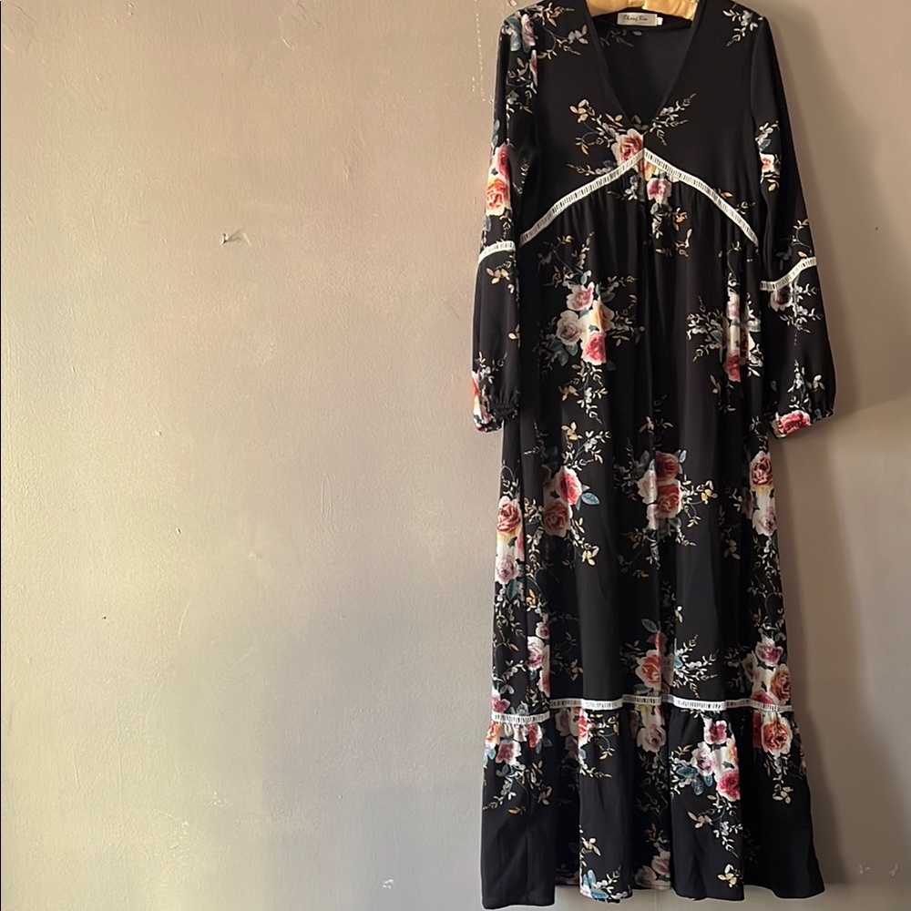 Floral Black Maxi Dress